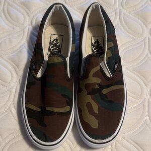 Vans Classic Camo Slip-On Shoes
